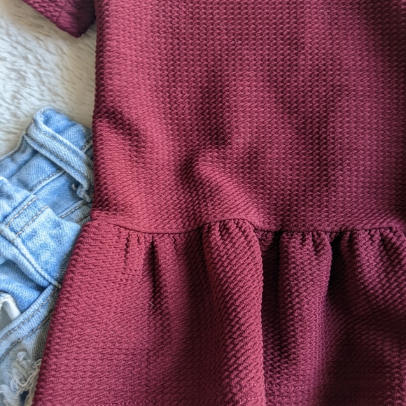 H&M Cropped Ruffle Too - Picture 3 of 3